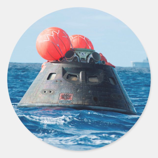 Orion Capsule Spacecraft Ocean Erholung Runder Aufkleber (Vorderseite)