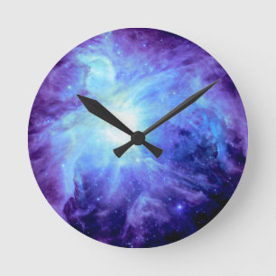 Orion Nebula Türkis Periwinkle Lavender Galaxy Runde Wanduhr