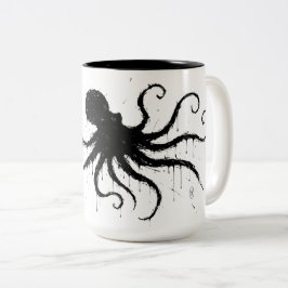 Orkney Dark Ink Illustration – Grasping Octopus Zweifarbige Tasse