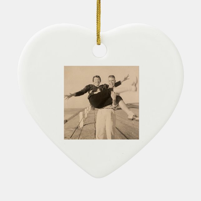 Ornament zum Gedenken an den Donna LC Fisch (Hinten)