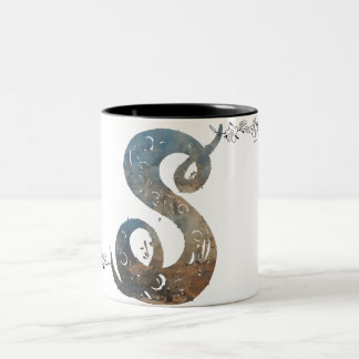 Ornamental Script Letter S Mug Zweifarbige Tasse