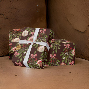Ornaments Brown Red Bow Mistletoe Holly Geschenkpapier