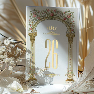 Ornater goldener Bogen und rosa Rosen Tischnummer