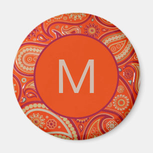 Ornates orangefarbenes Paisley-Muster-Monogramm Magnet