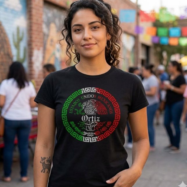 Ortiz Nachname México Emblem Shirt (Ortiz Last Name T-shirt)