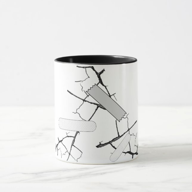 Örtlich festgelegt es! Gebrochene Tasse (Zentrum)