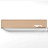 oryx-braune Farbe