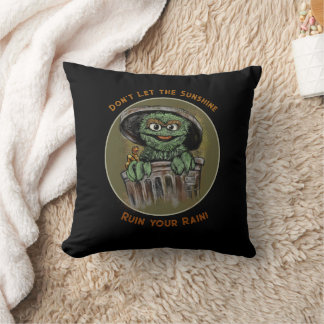 Oscar the Grouch and Slimey Quote Graphic Kissen