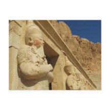Osirianische Statuen von Hatshepsut an ihrem Grab