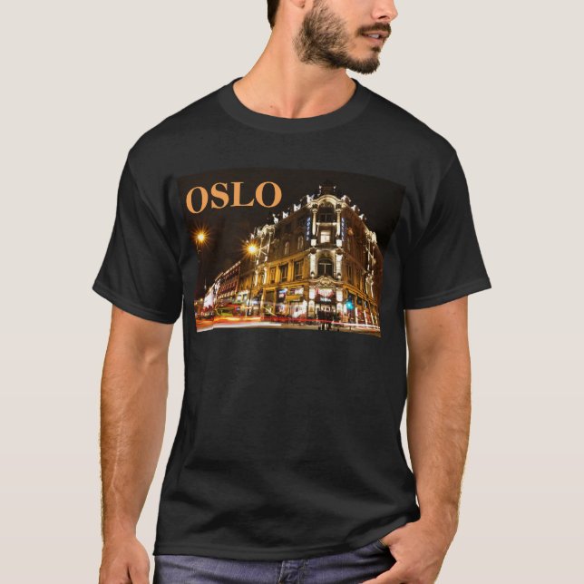 Oslo, Norwegen nachts T-Shirt (Vorderseite)