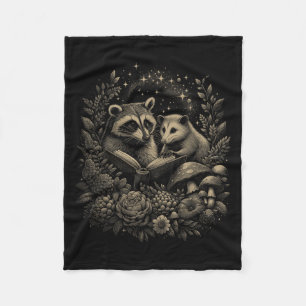 Ossum Waschbär Blumenliebhaber Cottagecore Feenmod Fleecedecke