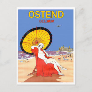 Ostende, Belgien, Frau am Strand mit Sonnenschirm Postkarte