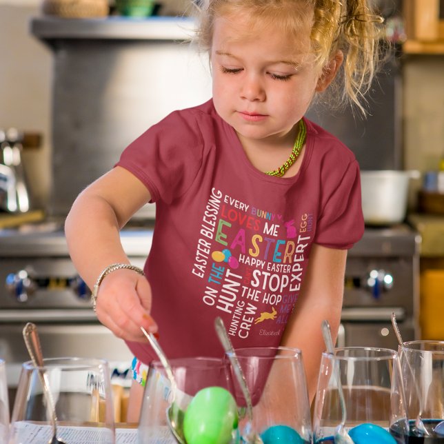 Ostereier jagen Word Cloud mit Kid Name Red T-Shirt (Von Creator hochgeladen)