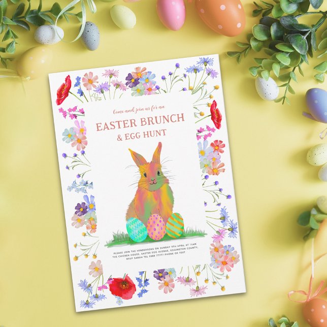 Ostereierjagd und Brunch Blumengebäck Einladungspostkarte (Personalized happy easter colorful watercolor cute bunny wildflower floral budget holiday postcard)