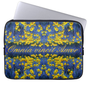 Osterglocken & Omnia vincit Amor Laptopschutzhülle
