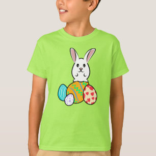 Osterhase auf Ostereiern T-Shirt