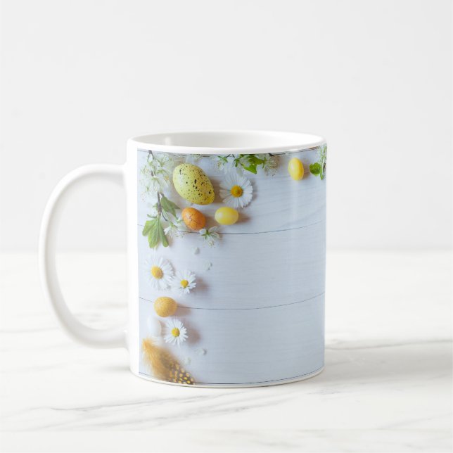 Osterkirschmuck: Gelbe Eier. Kaffeetasse (Links)