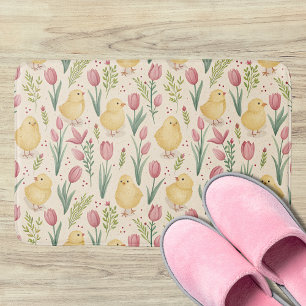 Osterliche Vintage-Gelbe Küken mit roten Tulpen Badematte