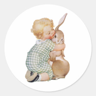 Ostern im Vintage-Stil, süßer Junge mit Hasen Runder Aufkleber