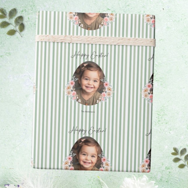 Osterpackpapier mit Foto- und Familienname Geschenkpapier (Easter Wrapping Paper with Photo & Family Name)