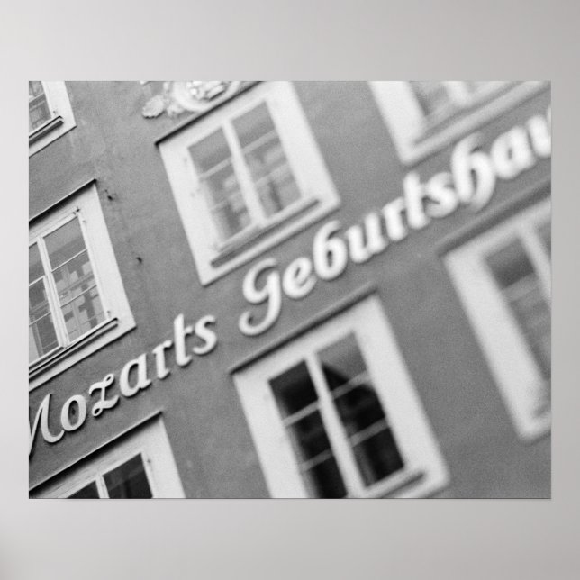 Österreich, Salzburg. Mozarts Geburtsort 2 Poster (Vorne)