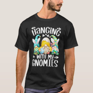 Ostertag und sonnige Nomaden für Frauen, die mit m T-Shirt