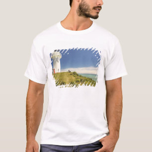 Ostkap-Leuchtturm, Eastland, Neuseeland T-Shirt
