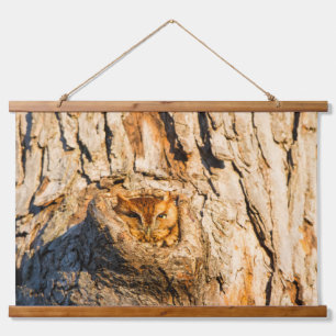 Östlicher Schreieule Wandteppich Mit Holzrahmen
