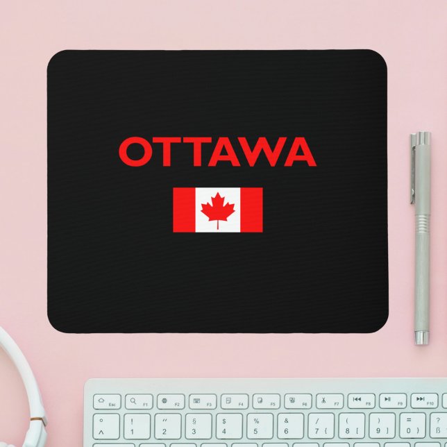 Ottawa Canada Canadian Flag Dark Color Mousepad (Von Creator hochgeladen)