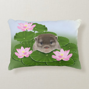 Otter-und Lotos-Blumen Zierkissen