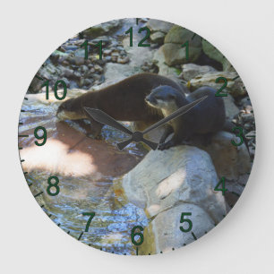 Otters Drinking, Wall Clock Große Wanduhr