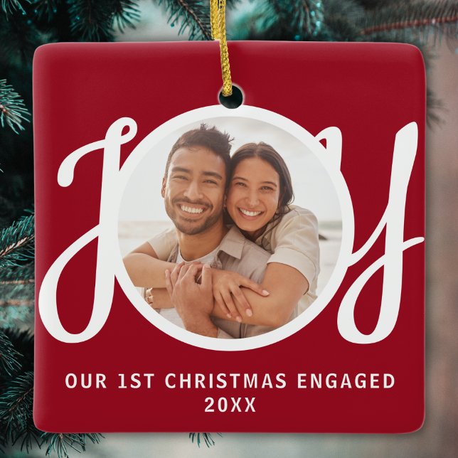 Our 1st Christmas Engaged Photo Red Keepsake Keramikornament (Von Creator hochgeladen)
