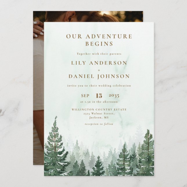 Our Adventure Rustic Pine Forest Photo Wedding Einladung (Vorne/Hinten)