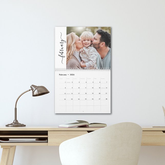 Our Family Photo 12 Month Script Calendar Kalender (Von Creator hochgeladen)