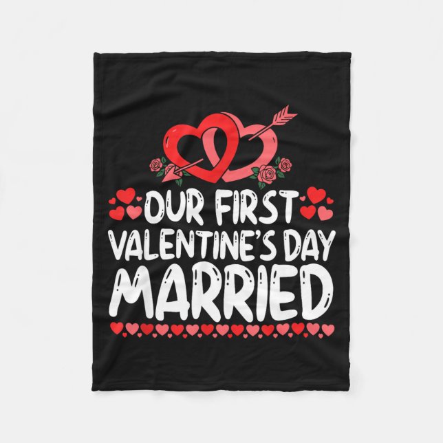 Our First Valentines Married Husband Wife  Fleecedecke (Vorderseite)