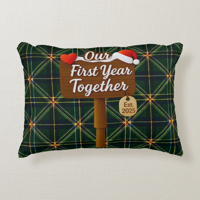Our First Year Together 2025 Wooden Sign Dekokissen (Vorderseite)