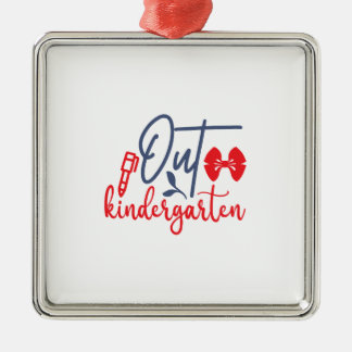 Out Kindergarten Ornament Aus Metall