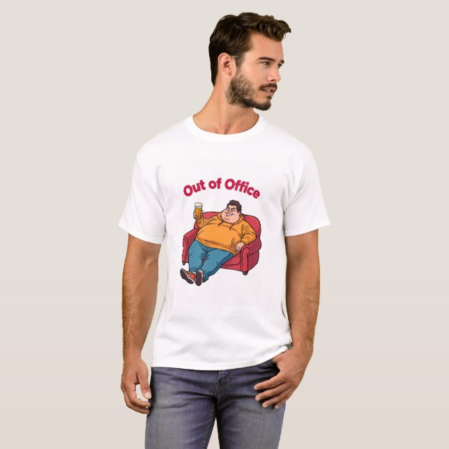Out of Office Funny Lazy Man T-Shirt (Vorne ganz)