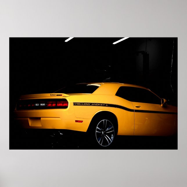 Out of the Hive - Dodge Challenger SRT8 Gelber Jac Poster (Vorne)