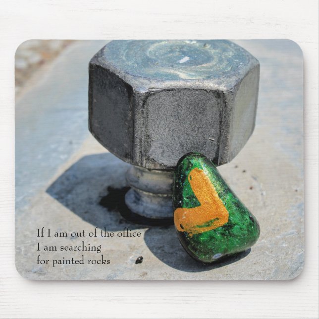 Out of the Office Search for Painted Rocks Mousepad (Vorne)