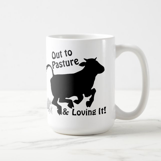 Out to Pasture & Loving It Funny Cow Retirement Kaffeetasse (Rechts)