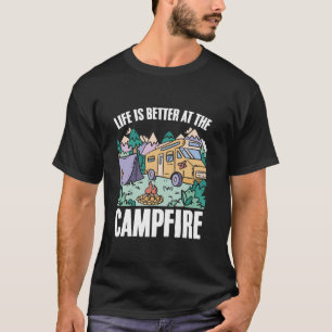 Outdoor Vacation Wanderlust Campfire Camper Camper T-Shirt