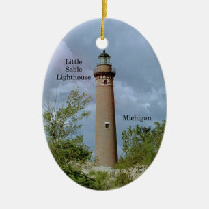 Ovale Ornamente aus dem kleinen Leuchtturm