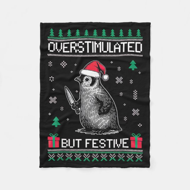 Overstimulated But Festive Christmas Ugly Penguin  Fleecedecke (Vorderseite)