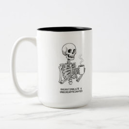 OVERSTIMULATED & UNDERCAFFEINATED COFFEE MUG ZWEIFARBIGE TASSE