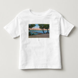 Owasco Yachtclub-Ansicht von Owasco See Kleinkind T-shirt