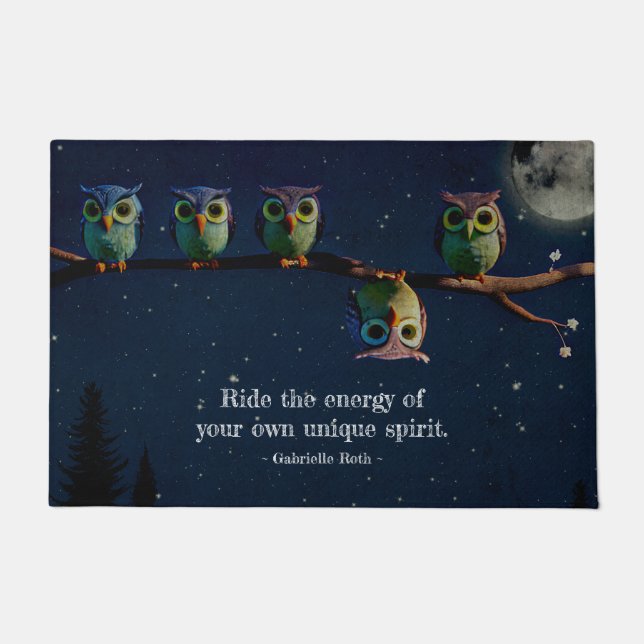 Owl ist anders als ein einzigartiges Angebot Fußmatte (Vorderseite)