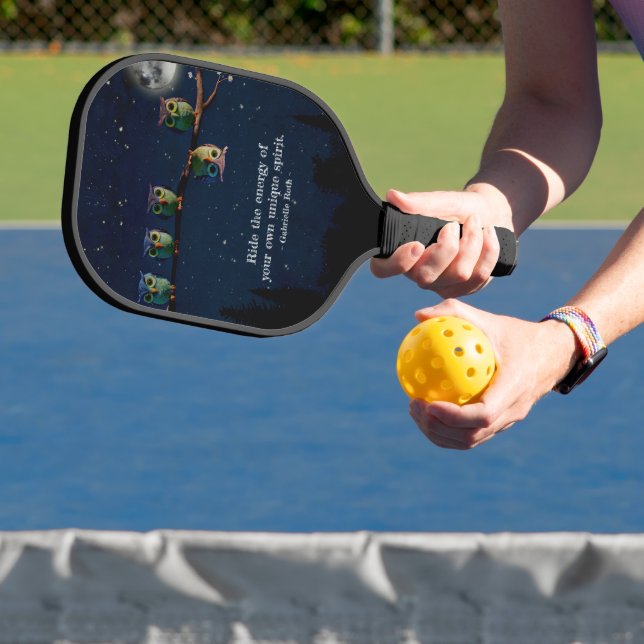 Owl ist anders als ein einzigartiges Angebot Pickleball Schläger (InSitu)