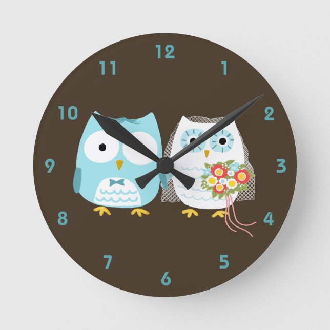 Owls Bride and Groom - Niedliches Hochzeitspaar Runde Wanduhr (Vorderseite)
