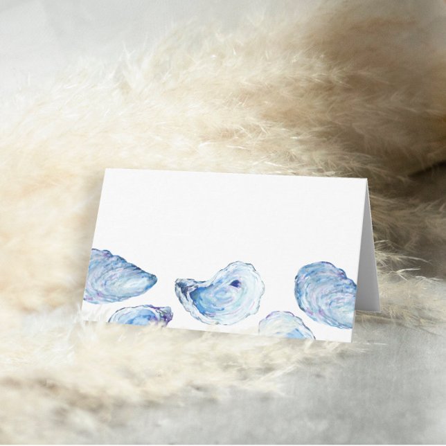 Oyster Blue Watercolor Beach Wedding Blank Platzkarte (Oyster Wedding Blank Folded Place Cards with elegant blue watercolor illustration. Concertina Press)
